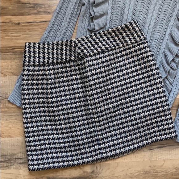 {The Limited} Mini Skirt  Excellent Condition - Picture 1 of 15